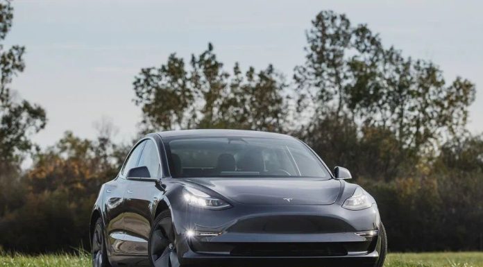 Ưu điểm & nhược điểm Tesla Model 3 ?